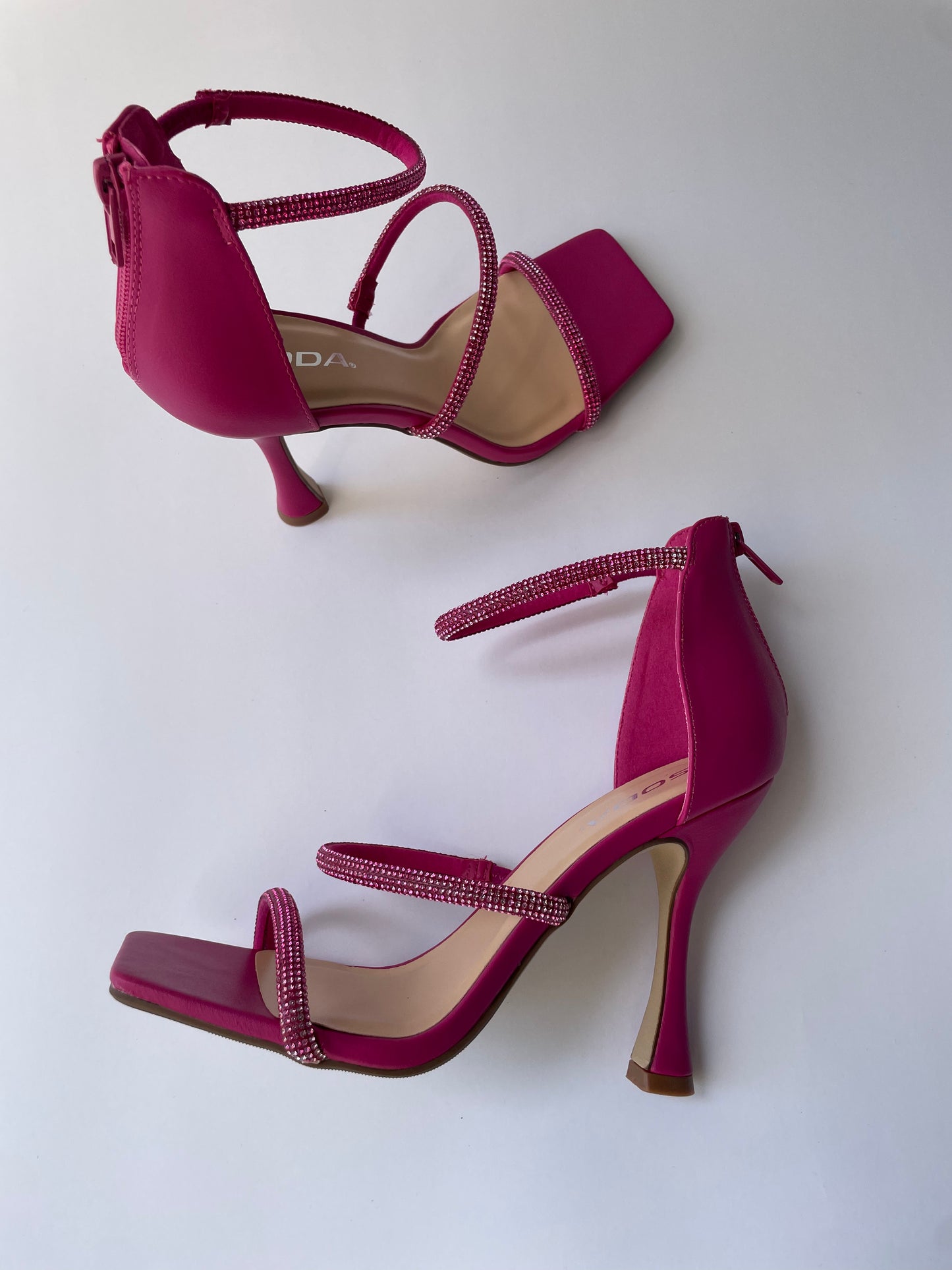 Chica - Fuchsia