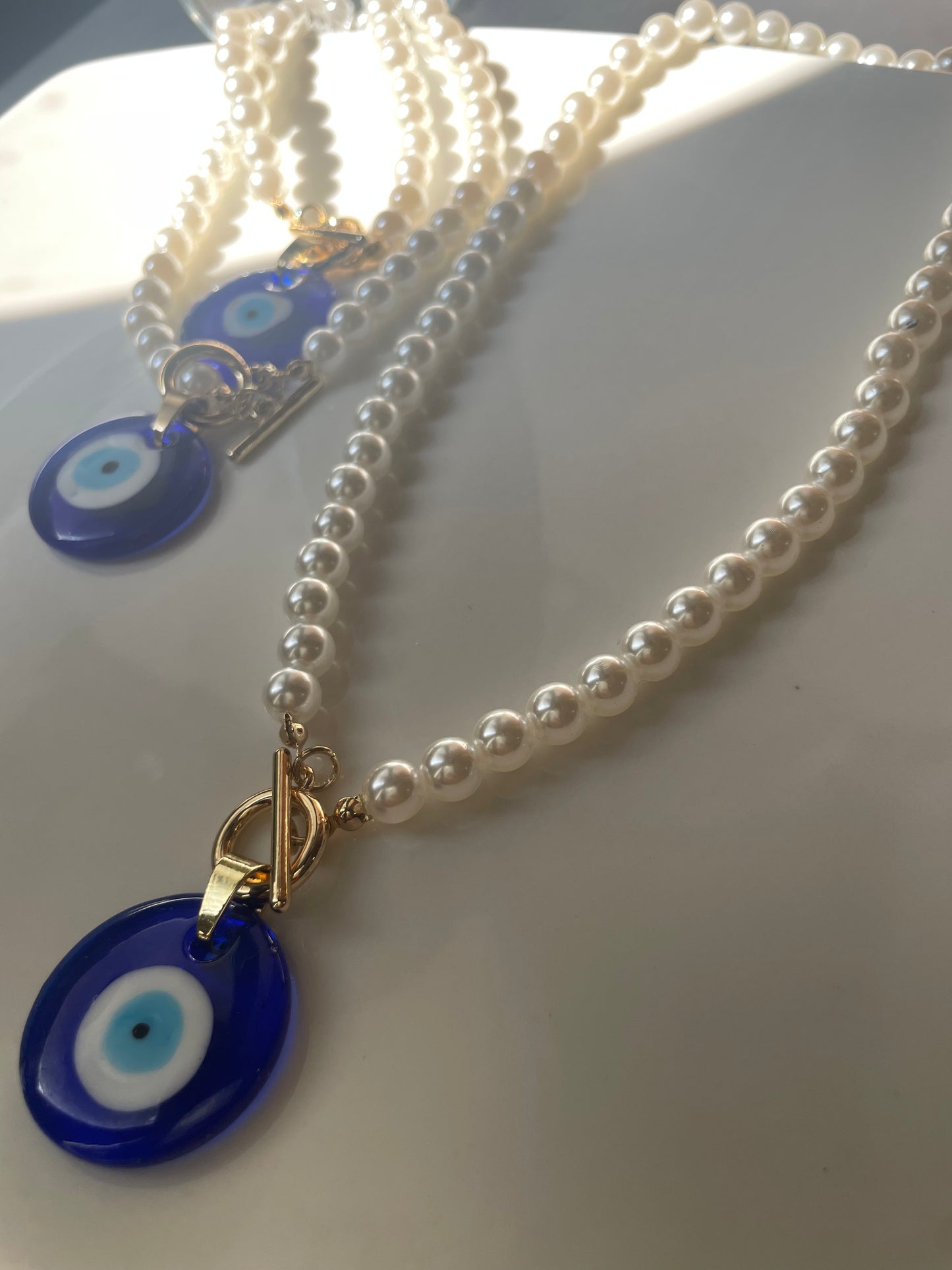 Eye vibes necklace