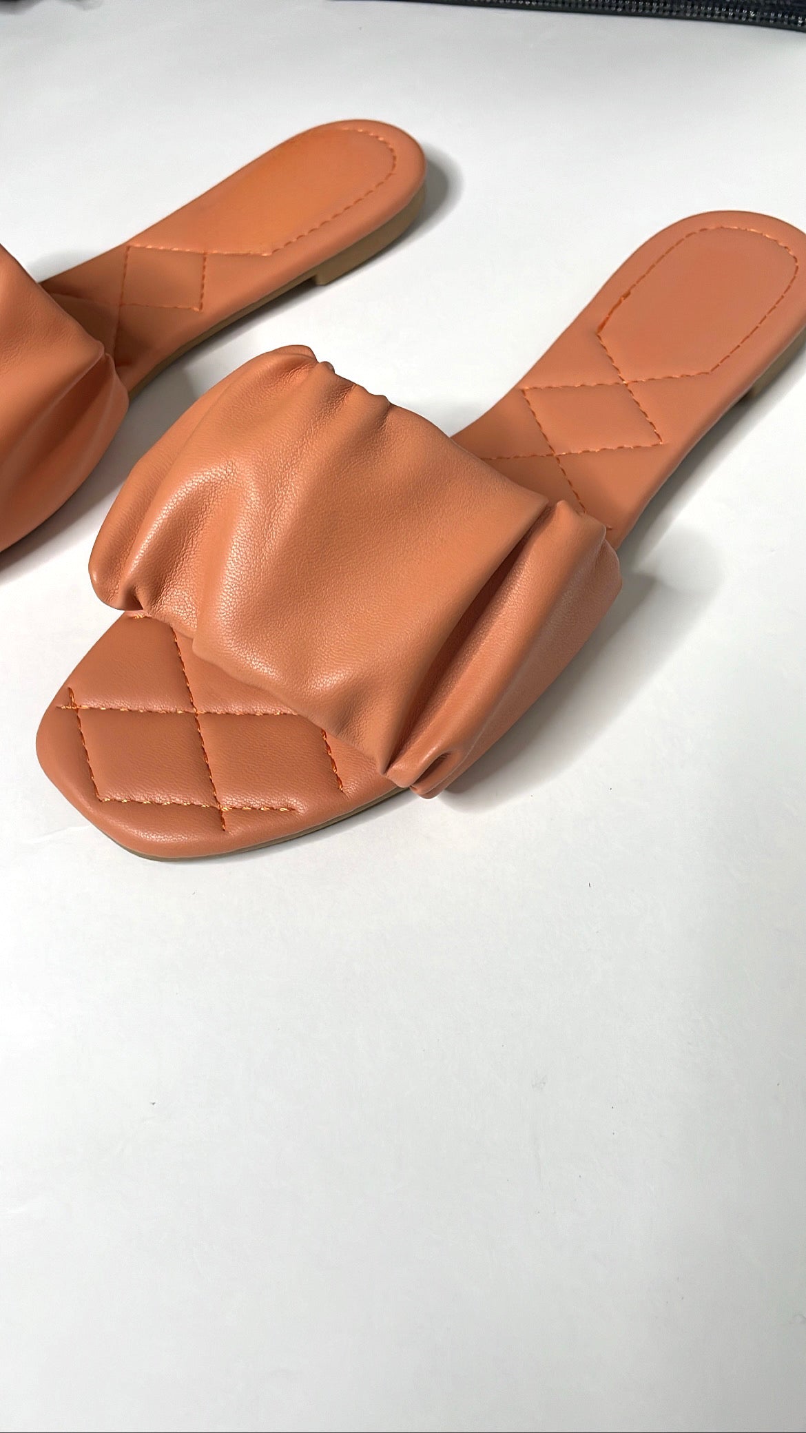 Liz Sandal Peach