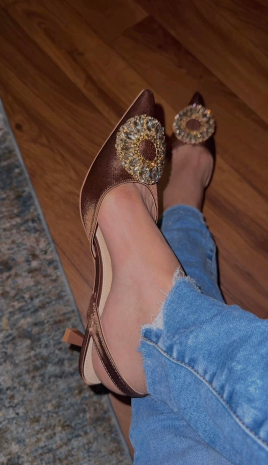 Aura Point Heel